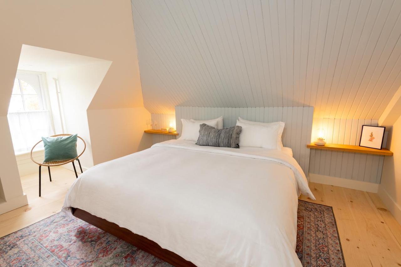 Hotel The August House Windsor Esterno foto