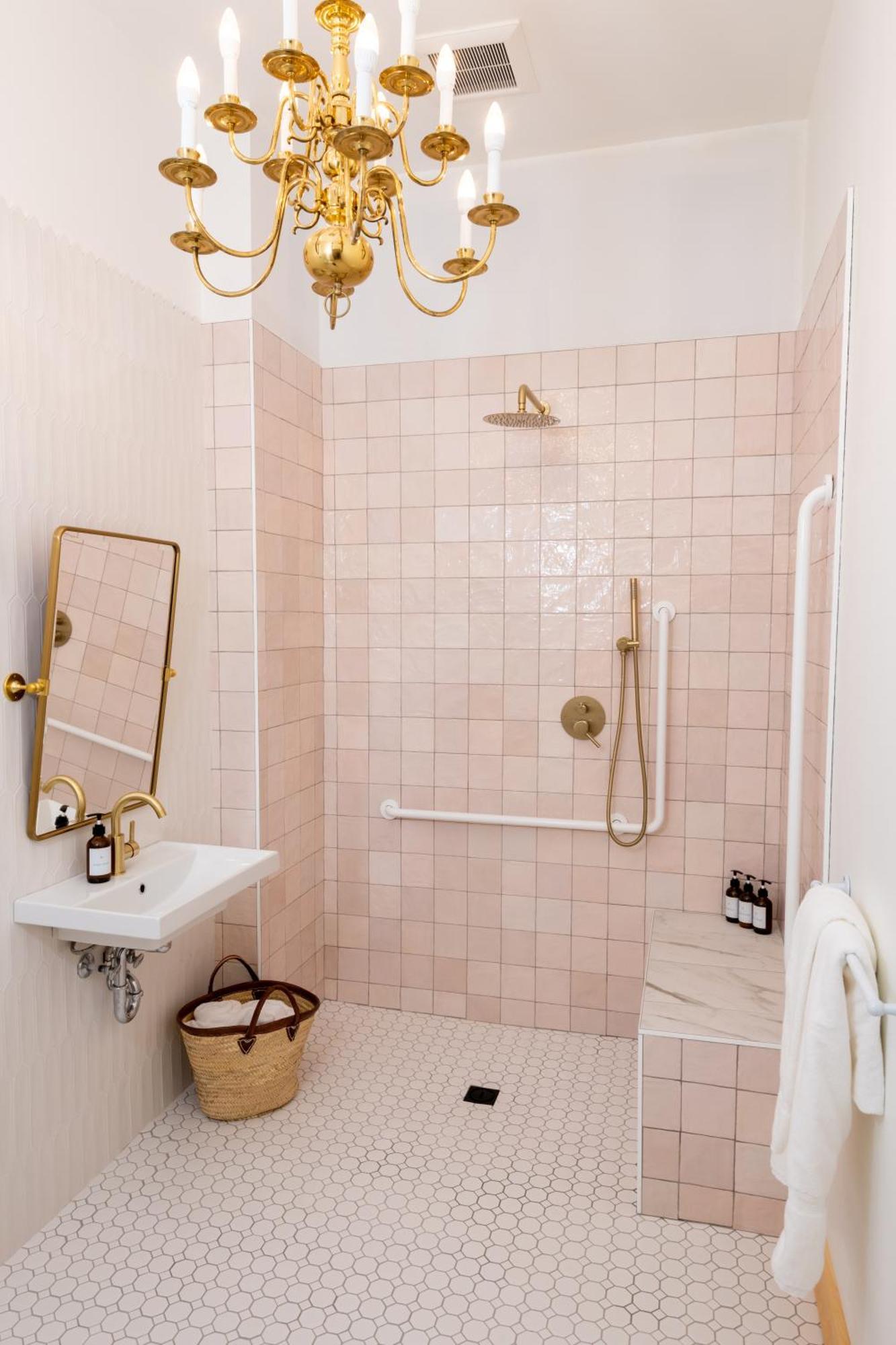 Hotel The August House Windsor Esterno foto
